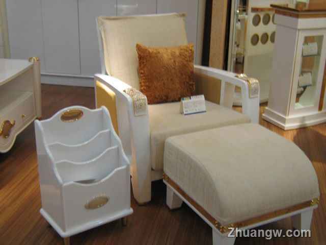 歐迪堡臥室家具 簡約設(shè)計與舒適體驗的產(chǎn)品圖集